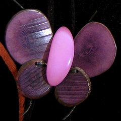 dark_purple_butterfly_400_medium.jpg
