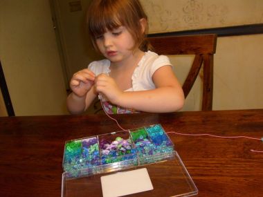 Making a beaded necklace
